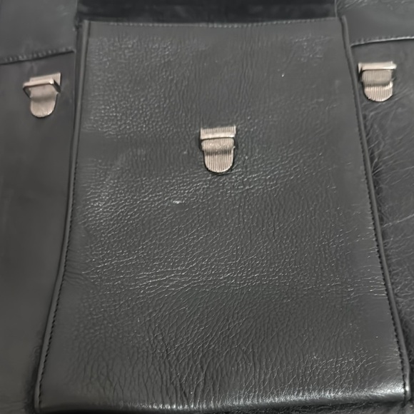Black Leather Men's Bag - Picture 8 of 16